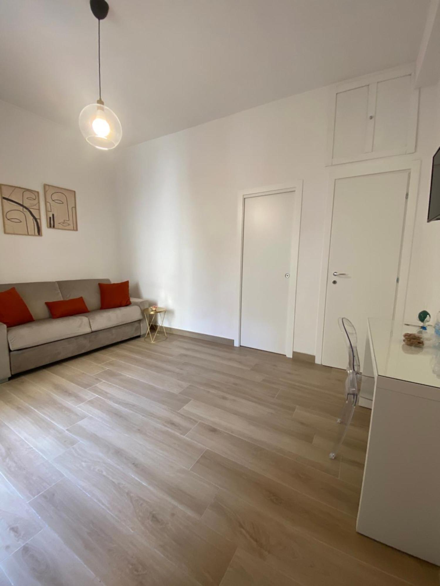 Paura Suite Apartment Napoli Bagian luar foto
