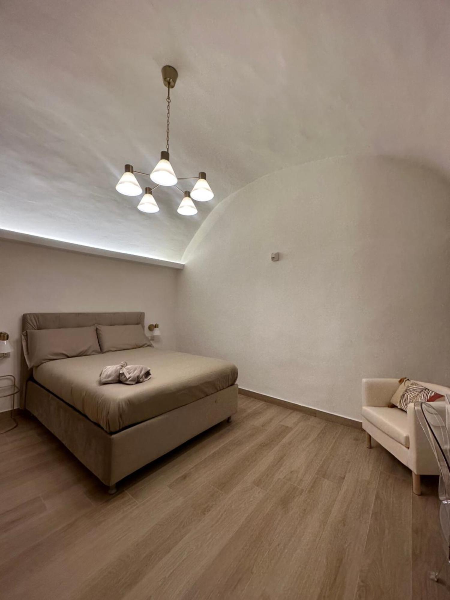 Paura Suite Apartment Napoli Bagian luar foto
