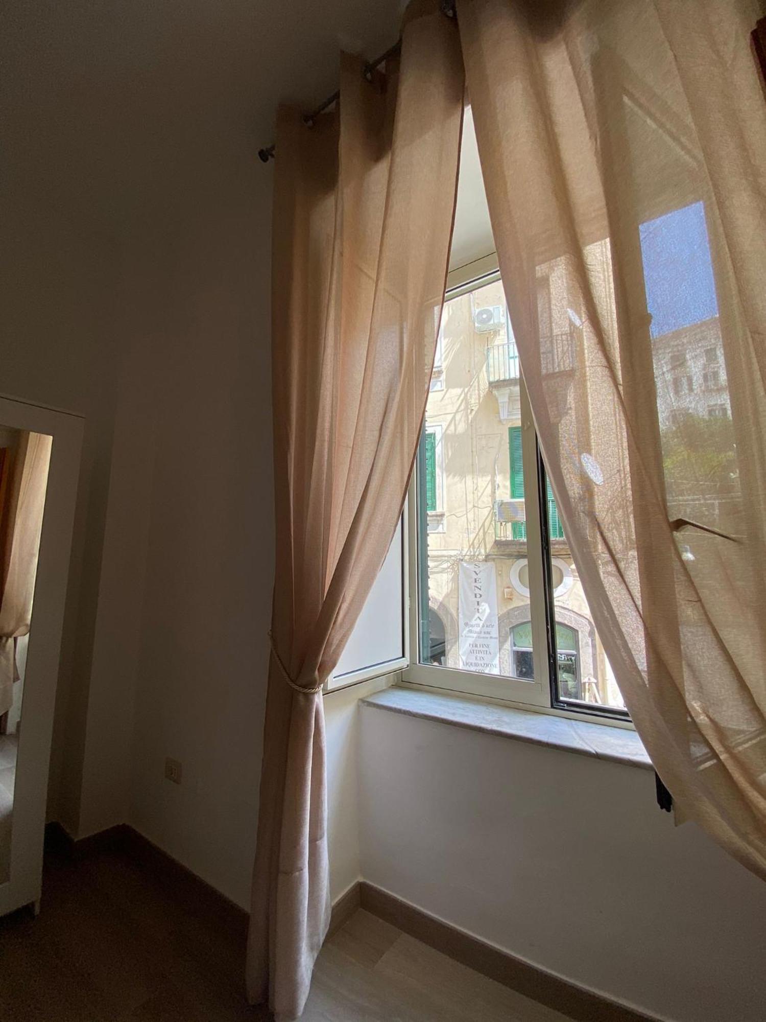 Paura Suite Apartment Napoli Bagian luar foto